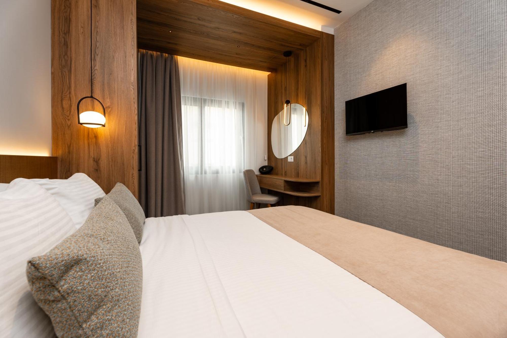 Omikron Luxury Residences Heraklion  Екстер'єр фото